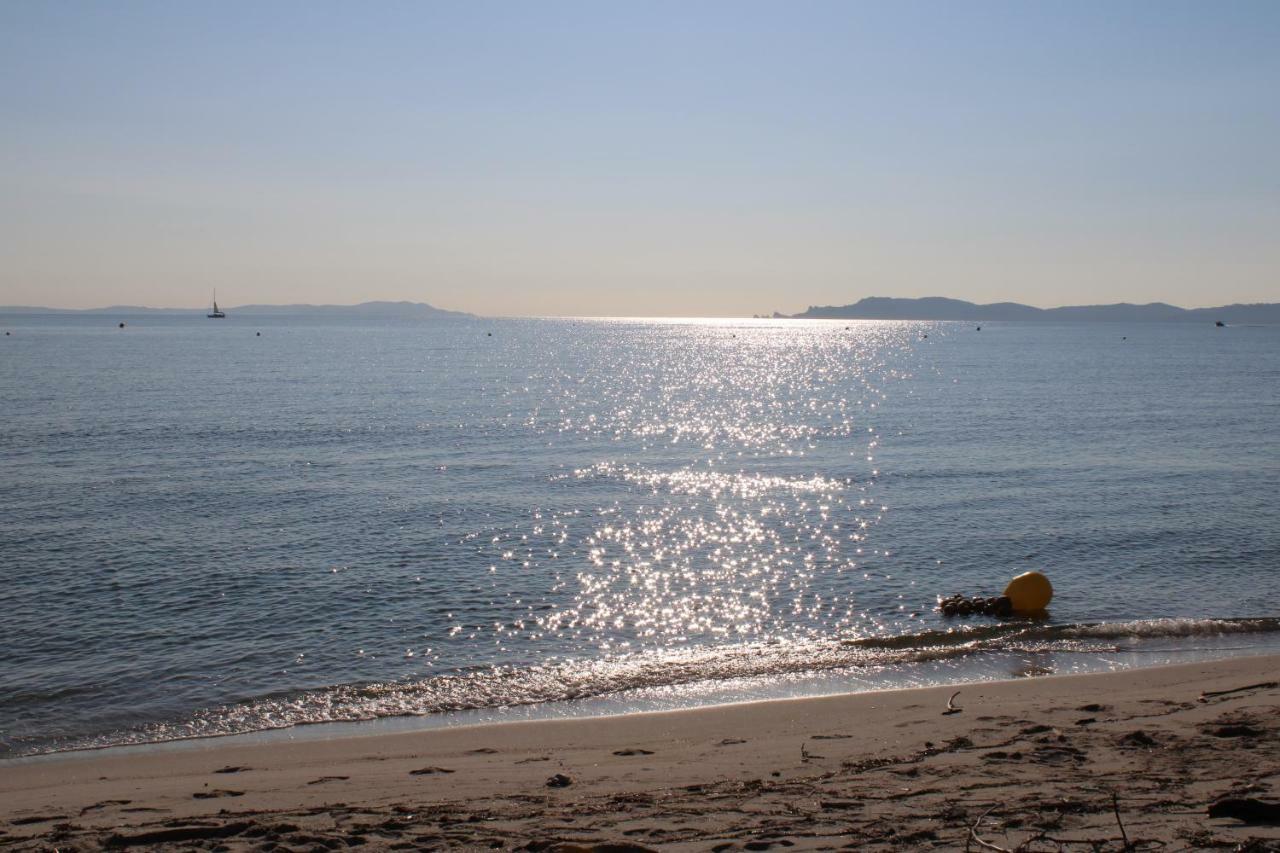 "Les Voiles" Hyeres Apartment ภายนอก รูปภาพ